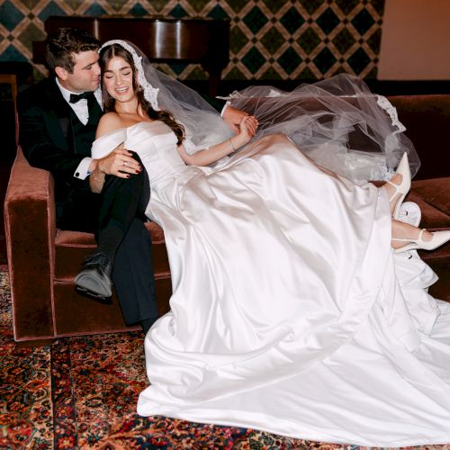 The restored architectural detail and beautiful furnishings in the Jessie Bonstelle Lounge offer a perfect backdrop for private parties or joyful gatherings